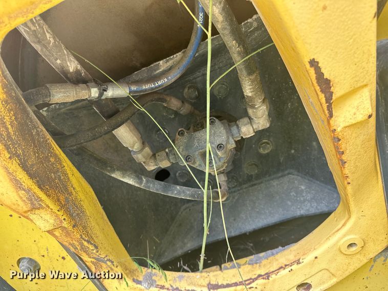 image for item NR9928 2005 Bomag BW190 AD-4 double drum vibratory roller