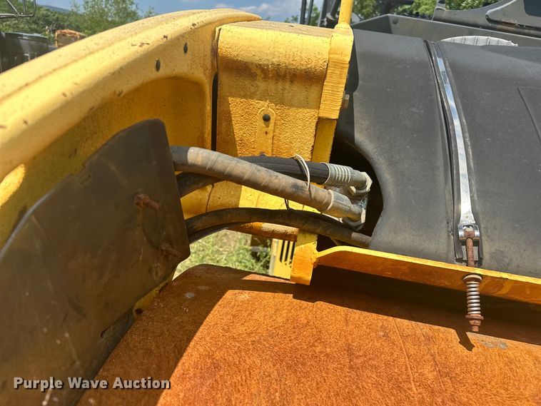 image for item NR9928 2005 Bomag BW190 AD-4 double drum vibratory roller