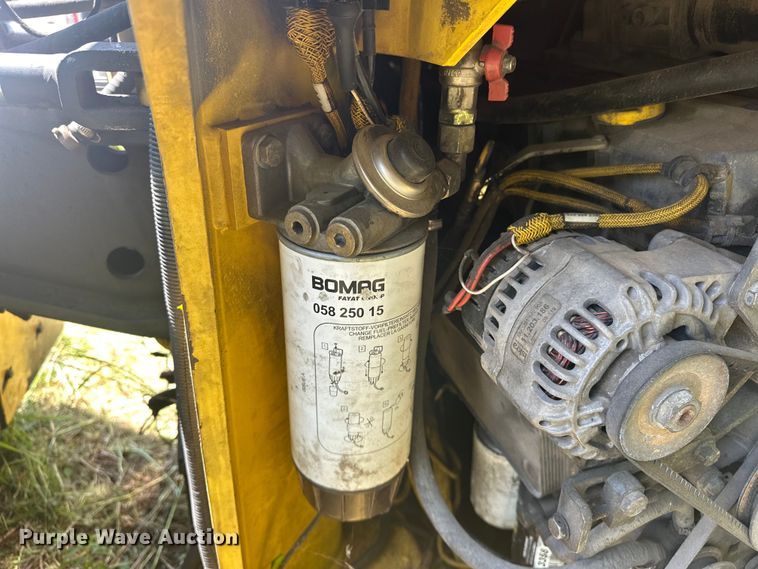 image for item NR9928 2005 Bomag BW190 AD-4 double drum vibratory roller