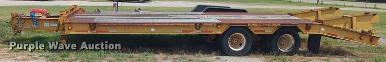image for item NW9602 2004 Belshe flatbed trailer
