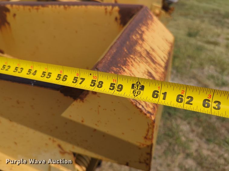 image for item NW9602 2004 Belshe flatbed trailer