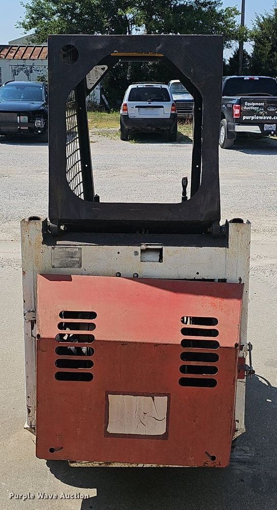 image for item NX9015 1980 Bobcat 310 skid steer loader