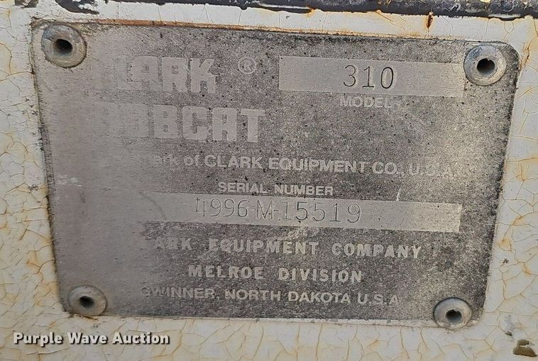 image for item NX9015 1980 Bobcat 310 skid steer loader