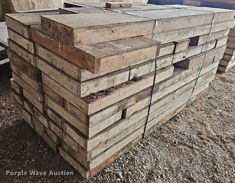 image for item NX9019 Concrete forms