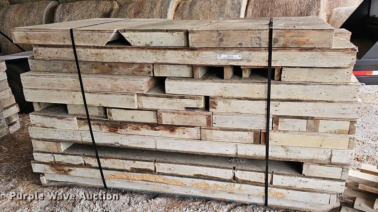 image for item NX9019 Concrete forms