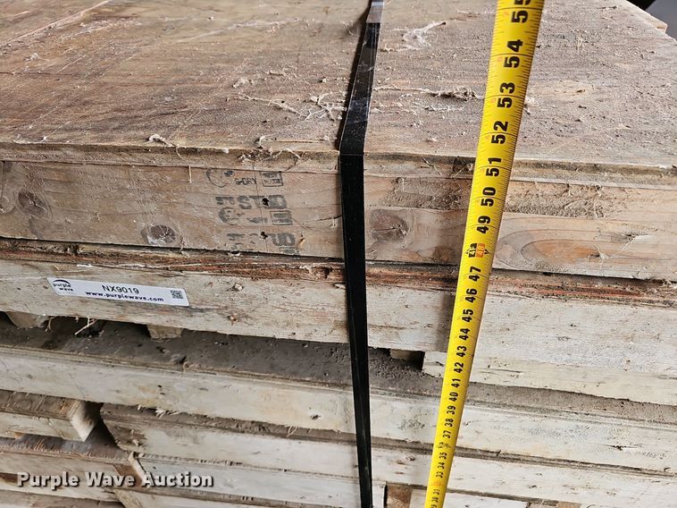 image for item NX9019 Concrete forms