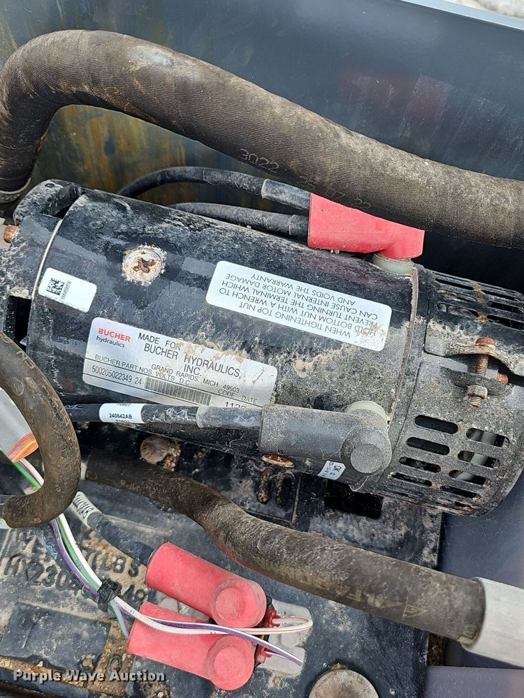 image for item NX9034 2023 Skyjack SJ3219E scissor lift