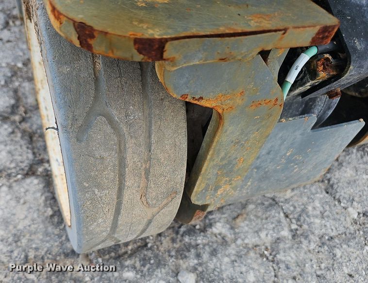 image for item NX9034 2023 Skyjack SJ3219E scissor lift