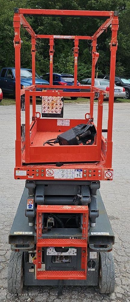 image for item NX9035 2023 Skyjack  SJ3219E scissor lift 