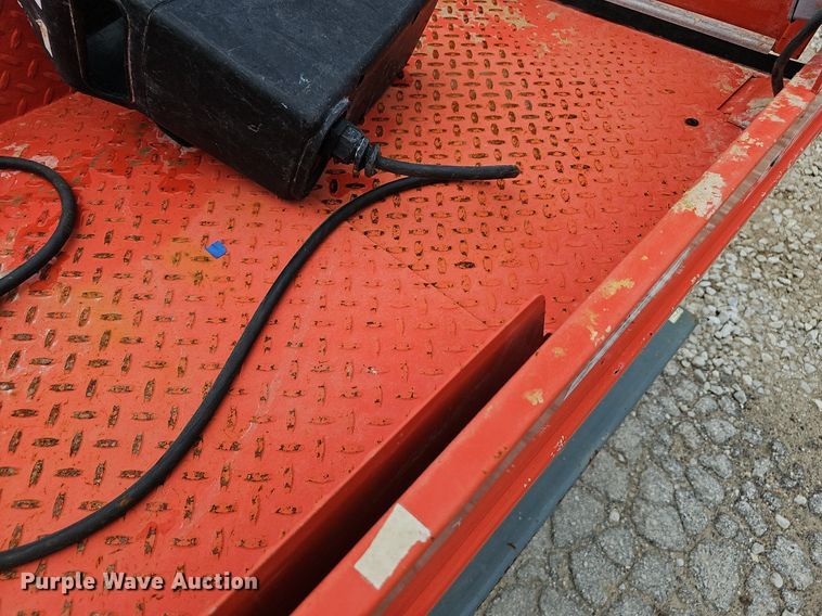 image for item NX9035 2023 Skyjack  SJ3219E scissor lift 