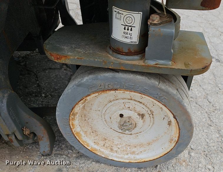 image for item NX9035 2023 Skyjack  SJ3219E scissor lift 