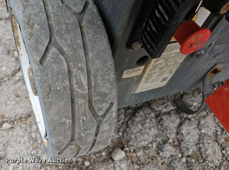 image for item NX9035 2023 Skyjack  SJ3219E scissor lift 