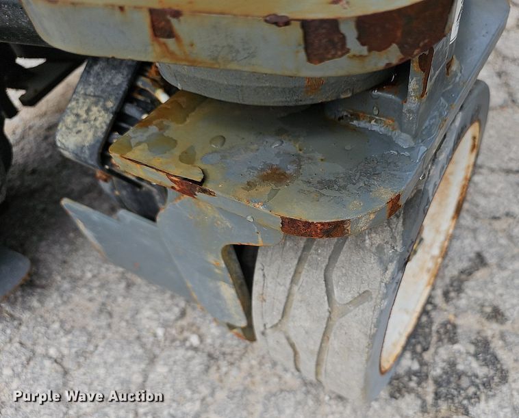 image for item NX9035 2023 Skyjack  SJ3219E scissor lift 