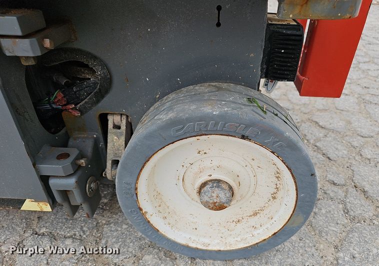 image for item NX9036 2023 Skyjack  SJ3219E scissor lift