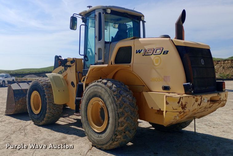 image for item NY9408 2010 New Holland W190B wheel loader