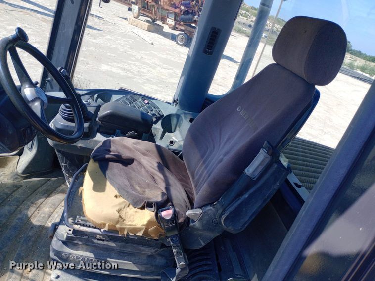 image for item NY9408 2010 New Holland W190B wheel loader