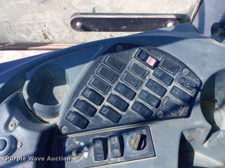 image for item NY9408 2010 New Holland W190B wheel loader