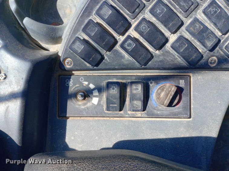 image for item NY9408 2010 New Holland W190B wheel loader