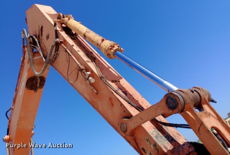 image for item NY9409 2002 Hitachi ZX330LC excavator