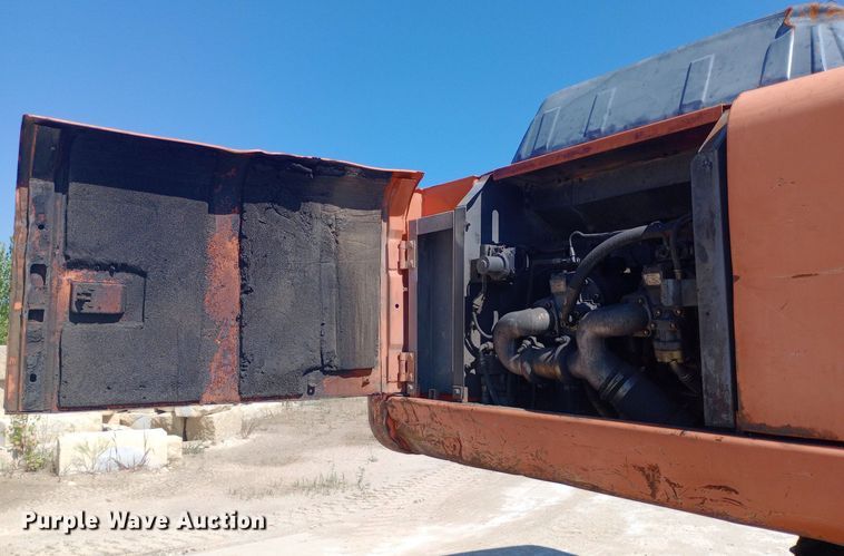 image for item NY9409 2002 Hitachi ZX330LC excavator