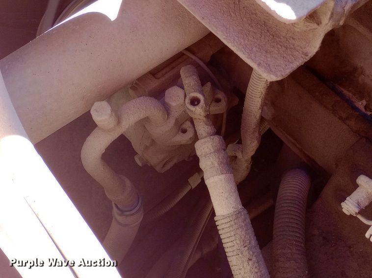 image for item NY9409 2002 Hitachi ZX330LC excavator