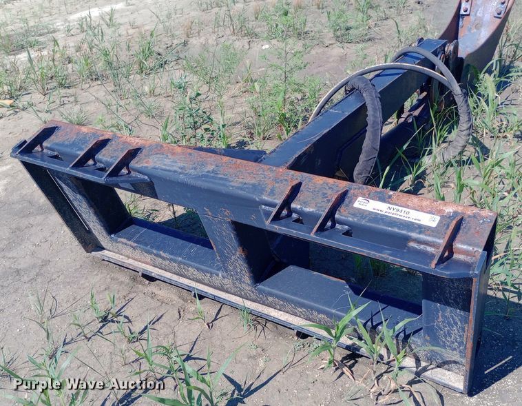 image for item NY9410 Skid steer backhoe