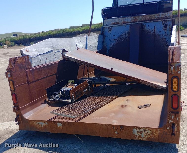 image for item NY9412 Henderson 15 X 30 X MKE dump truck bed