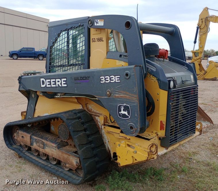 image for item NY9421 2015 John Deere 333E skid steer loader