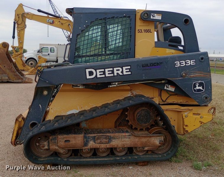 image for item NY9421 2015 John Deere 333E skid steer loader