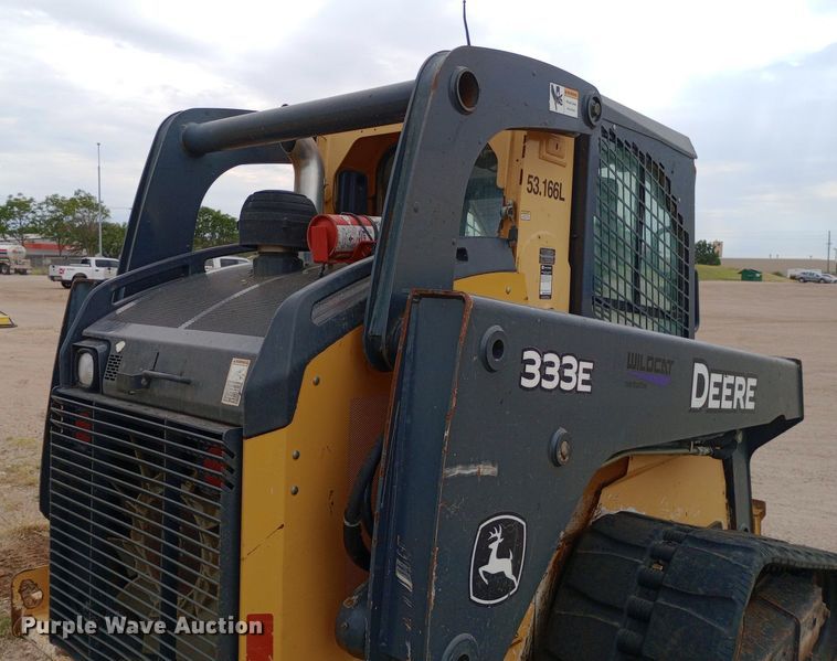 image for item NY9421 2015 John Deere 333E skid steer loader