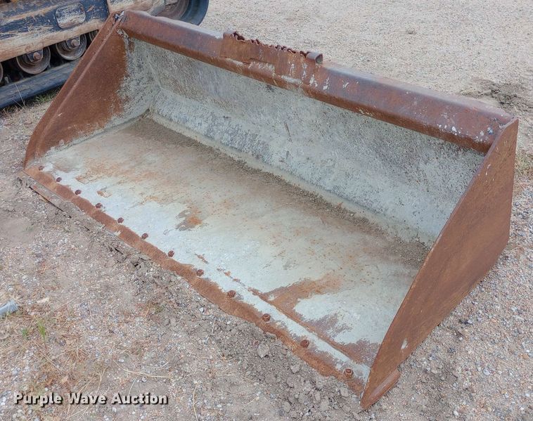 image for item NY9421 2015 John Deere 333E skid steer loader