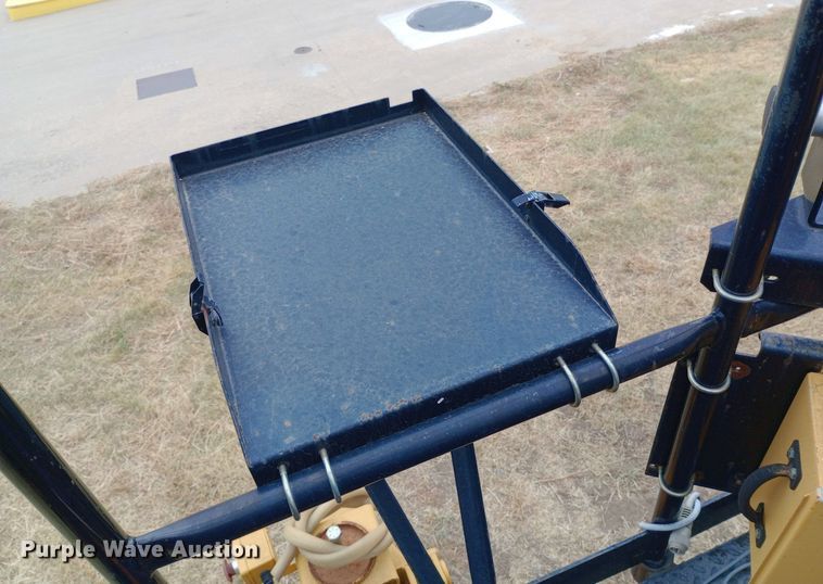 image for item NY9422 Gomaco GSI smoothness indicator