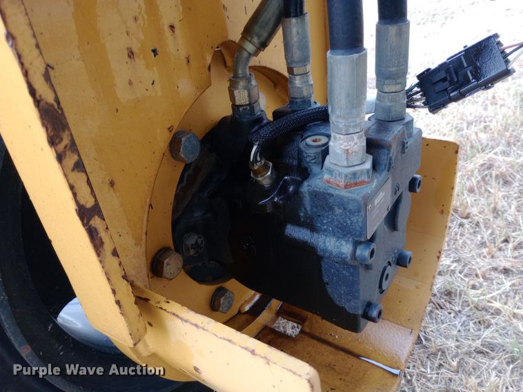 image for item NY9422 Gomaco GSI smoothness indicator