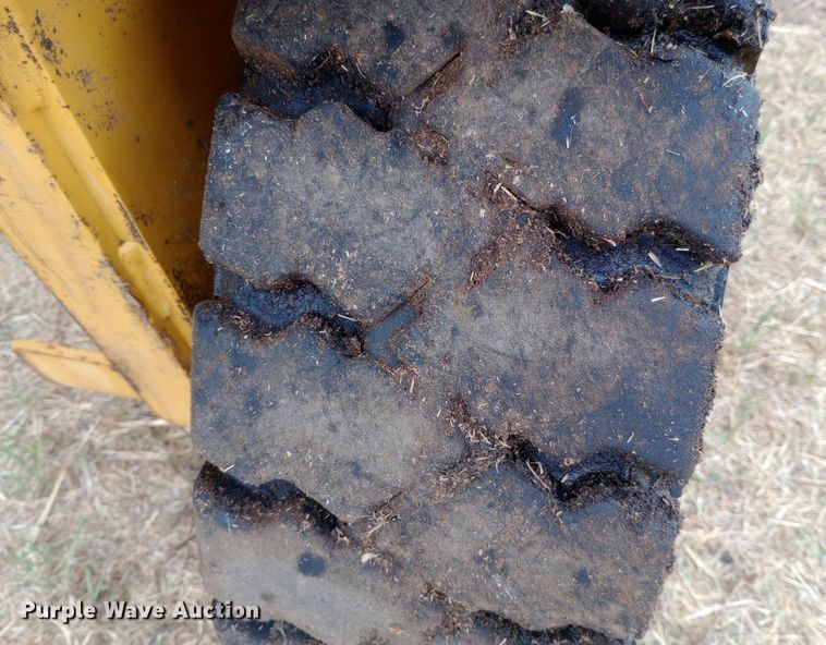 image for item NY9422 Gomaco GSI smoothness indicator