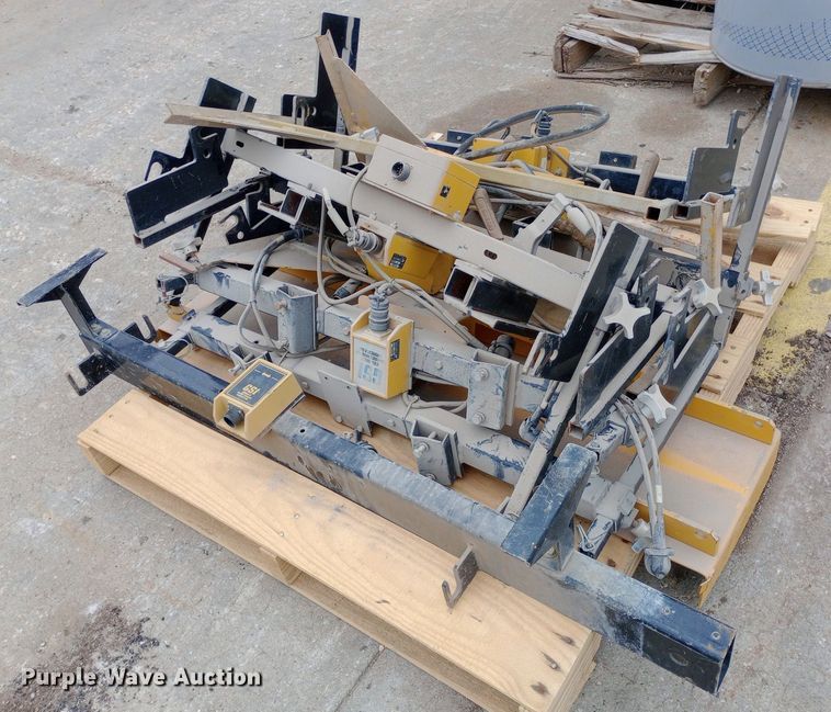 image for item NY9422 Gomaco GSI smoothness indicator