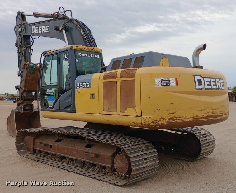 image for item NY9425 2014 John Deere 250G LC excavator