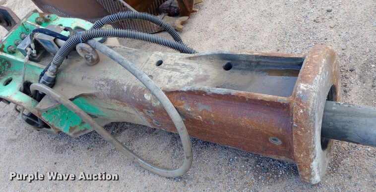 image for item NY9425 2014 John Deere 250G LC excavator