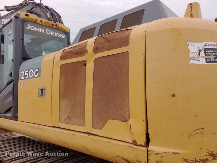image for item NY9425 2014 John Deere 250G LC excavator