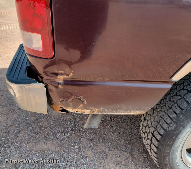 image for item OD9668 2005 Dodge Ram 1500 Quad Cab pickup truck