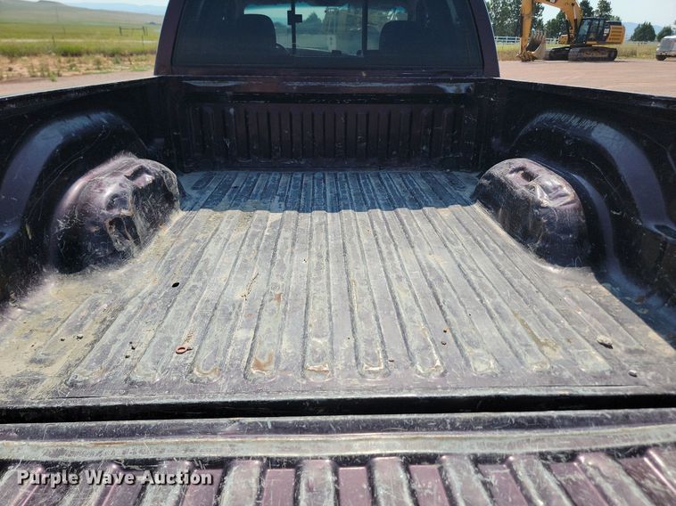 image for item OD9668 2005 Dodge Ram 1500 Quad Cab pickup truck