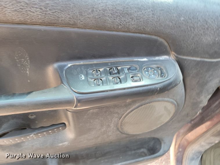 image for item OD9668 2005 Dodge Ram 1500 Quad Cab pickup truck