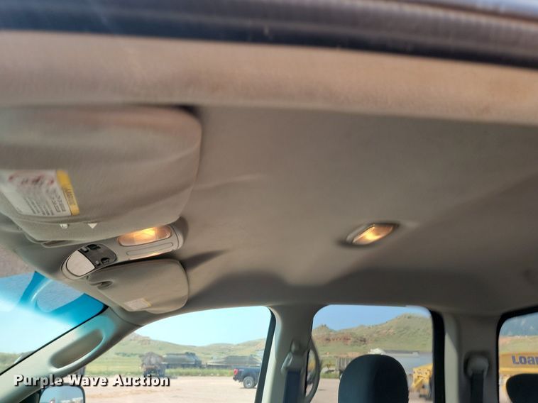 image for item OD9668 2005 Dodge Ram 1500 Quad Cab pickup truck