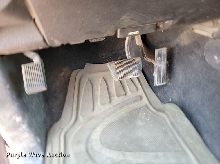 image for item OD9668 2005 Dodge Ram 1500 Quad Cab pickup truck