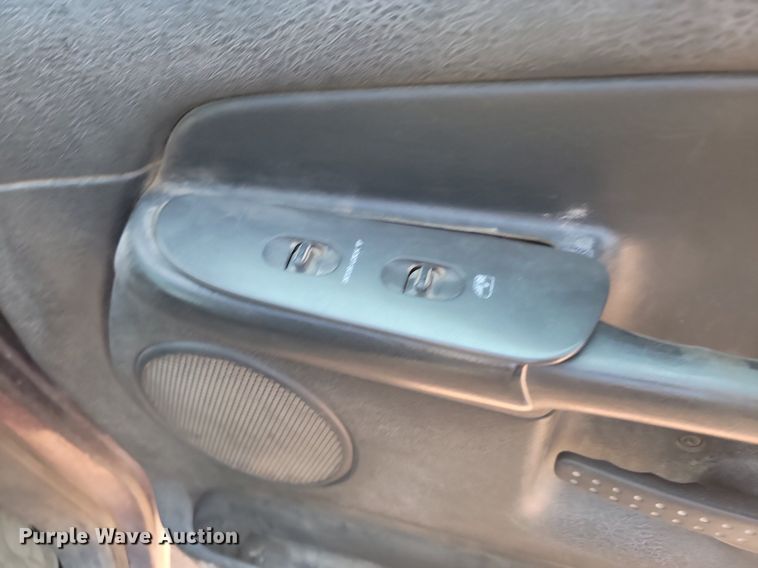 image for item OD9668 2005 Dodge Ram 1500 Quad Cab pickup truck