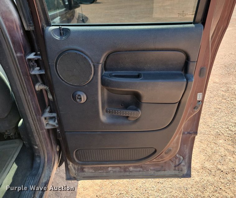 image for item OD9668 2005 Dodge Ram 1500 Quad Cab pickup truck