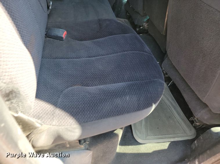 image for item OD9668 2005 Dodge Ram 1500 Quad Cab pickup truck