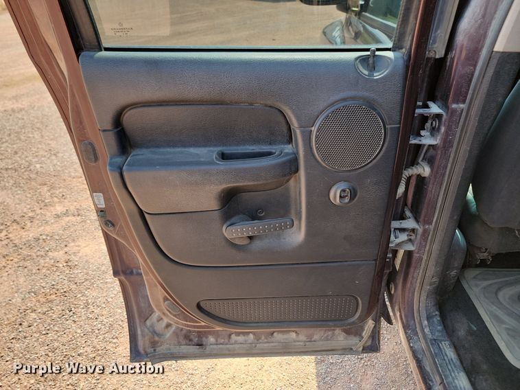 image for item OD9668 2005 Dodge Ram 1500 Quad Cab pickup truck