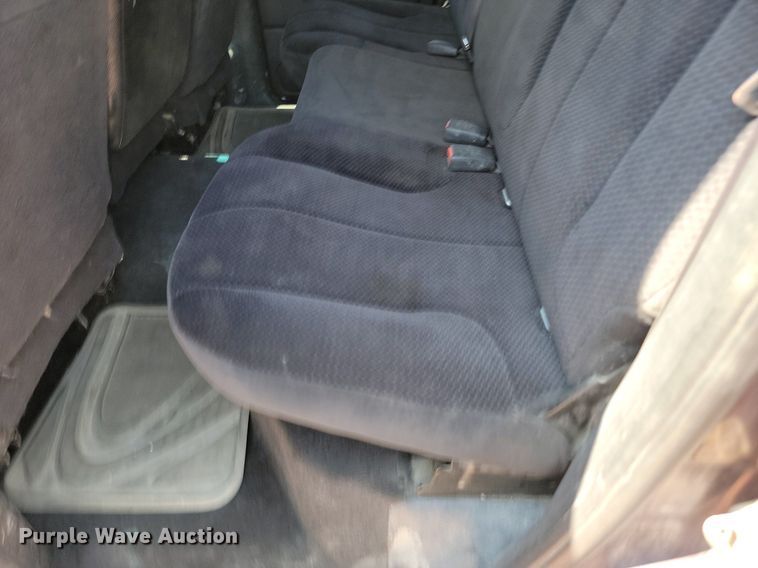 image for item OD9668 2005 Dodge Ram 1500 Quad Cab pickup truck