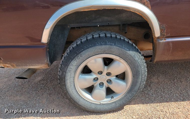 image for item OD9668 2005 Dodge Ram 1500 Quad Cab pickup truck