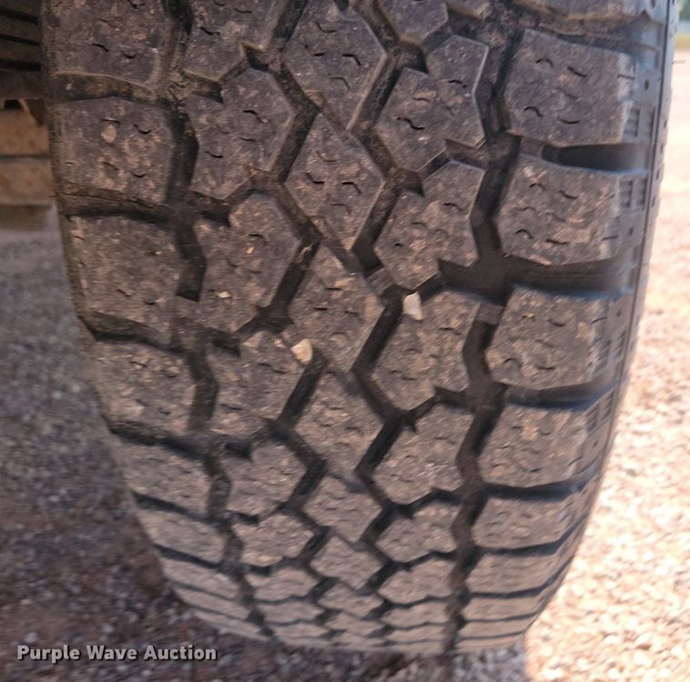 image for item OD9668 2005 Dodge Ram 1500 Quad Cab pickup truck